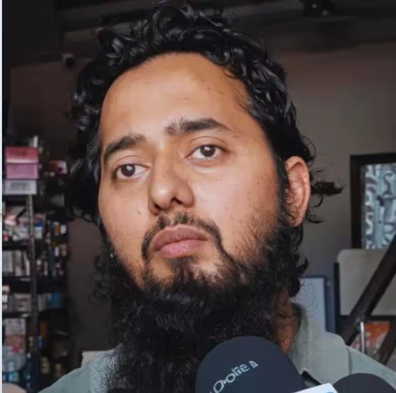 Anti Conversion Law: शामली के आयुष मलिक ने कहा; स्वेच्छा से इस्लाम धर्म अपनाया, हाईकोर्ट ने आयुष मलिक को परिवार की हिरासत से किया मुक्त 1 Ayush Malik
